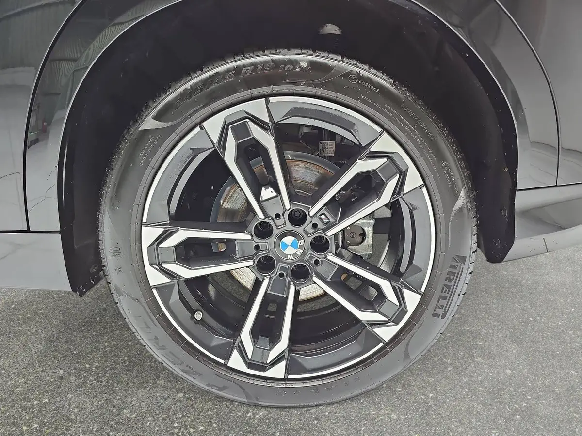 BMW X2 SDRIVE 18D AUTO. M SPORT NAVI LED ACC PANO KAMERA 