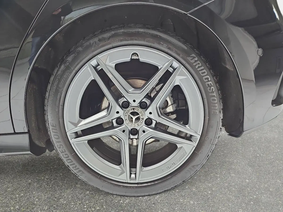 MERCEDES-BENZ A 180 DCT AMG LINE NAVI LED MBUX WINTER KAMERA LM18