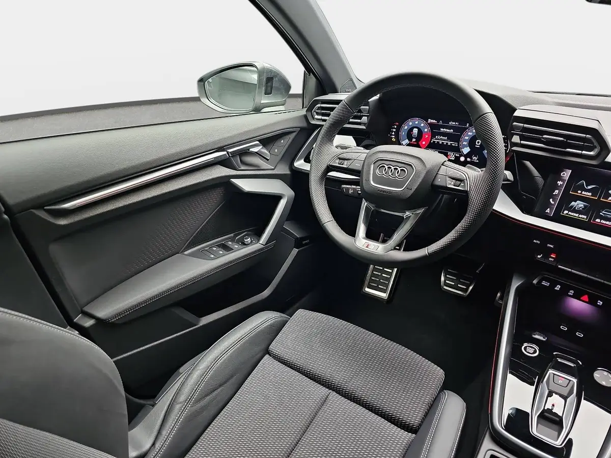 AUDI A3 35 TFSI DSG SPORTBACK S LINE LED KAMERA LM18