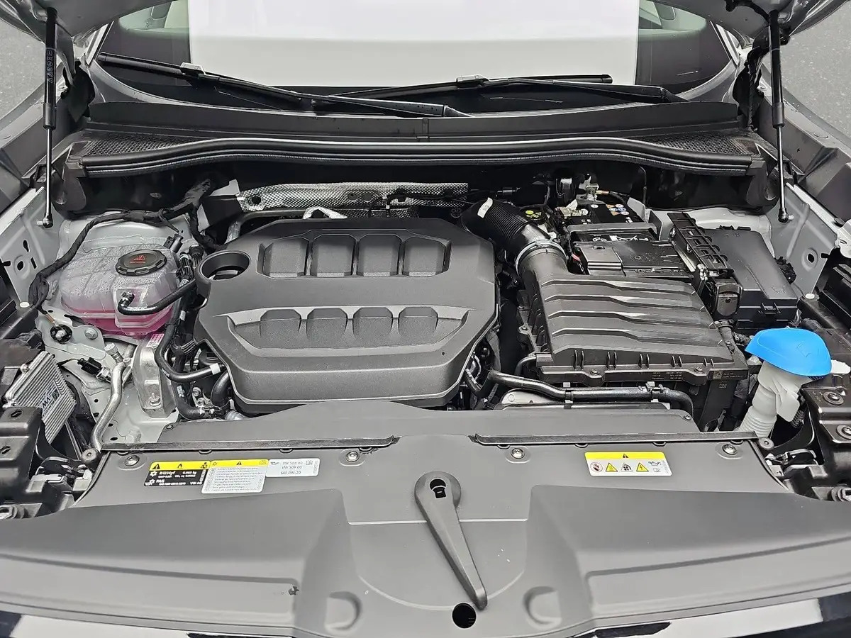 SKODA KODIAQ 2.0 TSI DSG SPORTLINE 4X4 NAVI LED