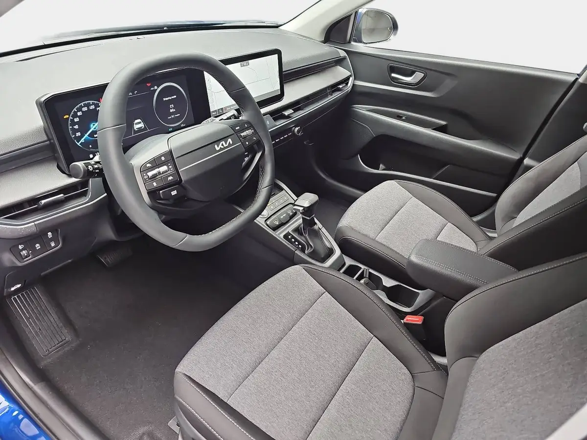 KIA STONIC 1.0 T-GDI 115 48V DCT SPIRIT MJ26 DRIVEWISE