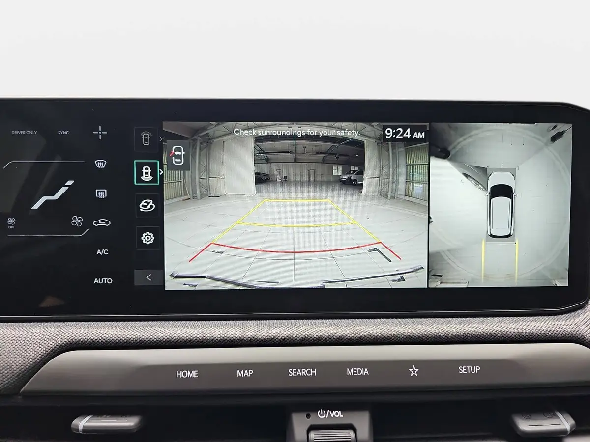 KIA EV3 81.4 KWH EARTH MJ26 WINTER BUSIN. UPGRADE DRIVEWISE-PARK DESIGN SOUND