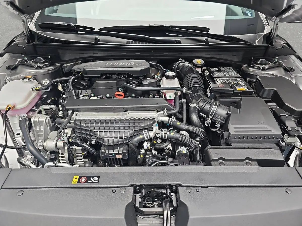 KIA K4 SW 1.6 T-GDI 180 PS DCT7 GT-LINE MJ26 DW-PARK-PRO SITZ SOUND DESIGN
