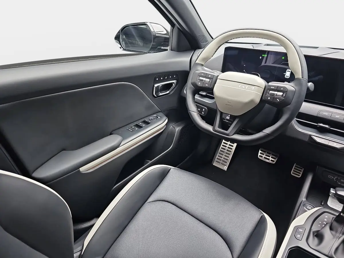 KIA K4 SW 1.6 T-GDI 180 PS DCT7 GT-LINE MJ26 DW-PARK-PRO SITZ SOUND DESIGN GLASDACH