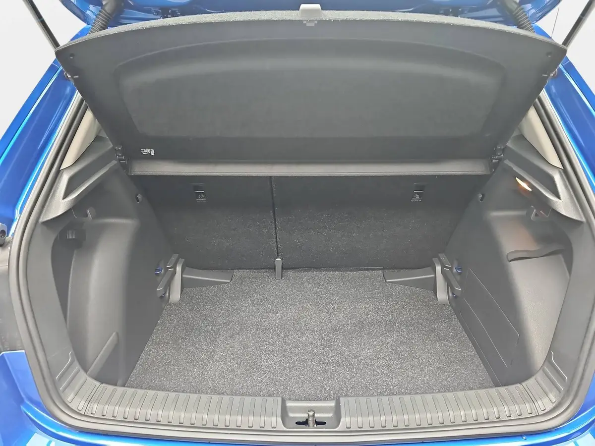 SKODA FABIA 1.0 TSI DSG SELECTION NAVI LED KLIMA GRA DAB PDC