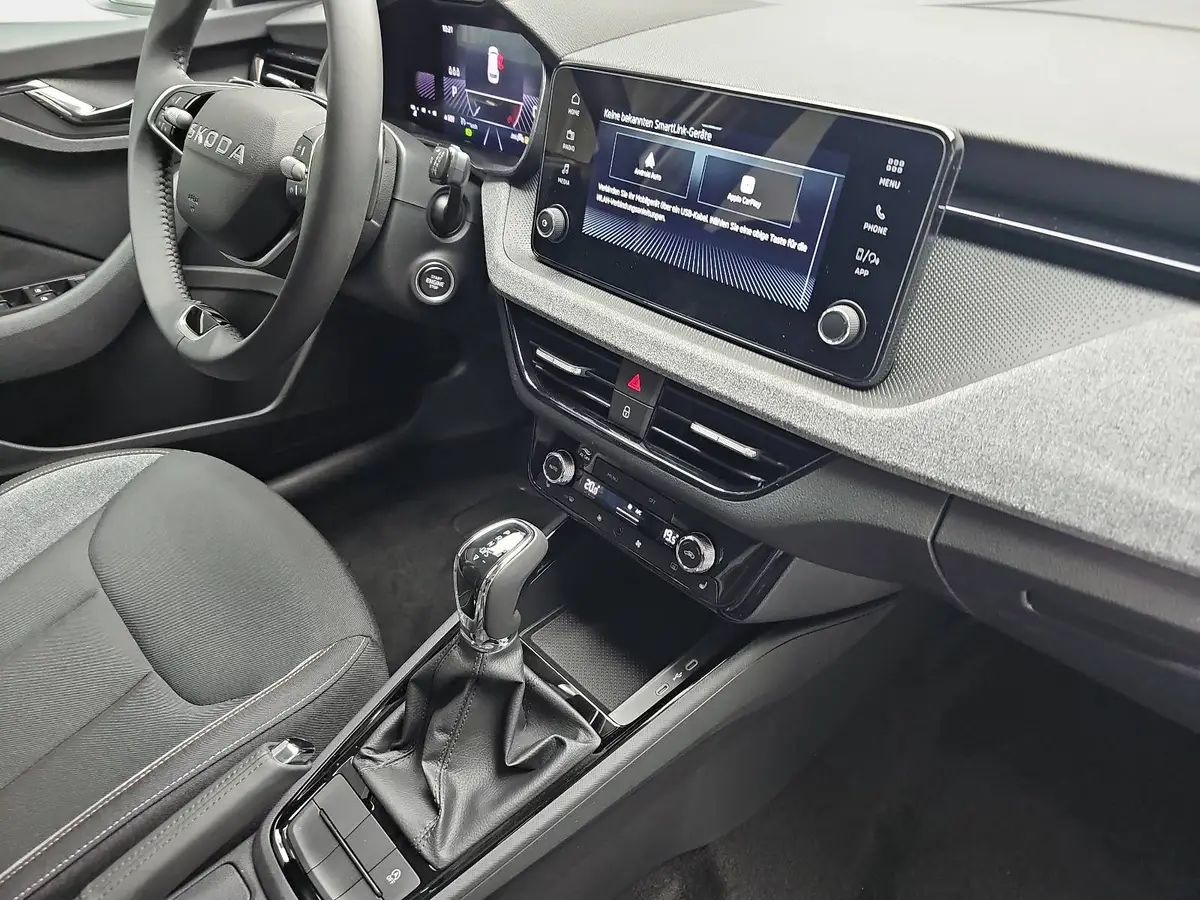 SKODA KAMIQ 1.0 TSI DSG 130 JAHRE LED KLIMAUTO WINTER SICHT KA