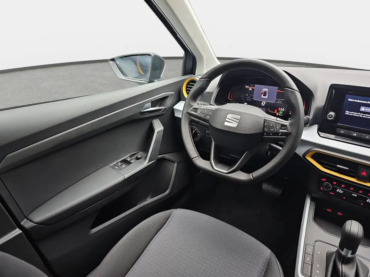 SEAT ARONA 1.0 TSI DSG STYLE LED KLIMAAUTO SMARTLINK PDC LM16