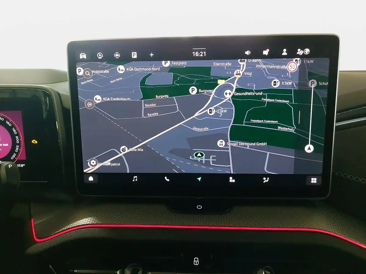 SKODA KODIAQ 1.5 TSI DSG SPORTLINE NAVI LED ACC PANO WINTER AHK