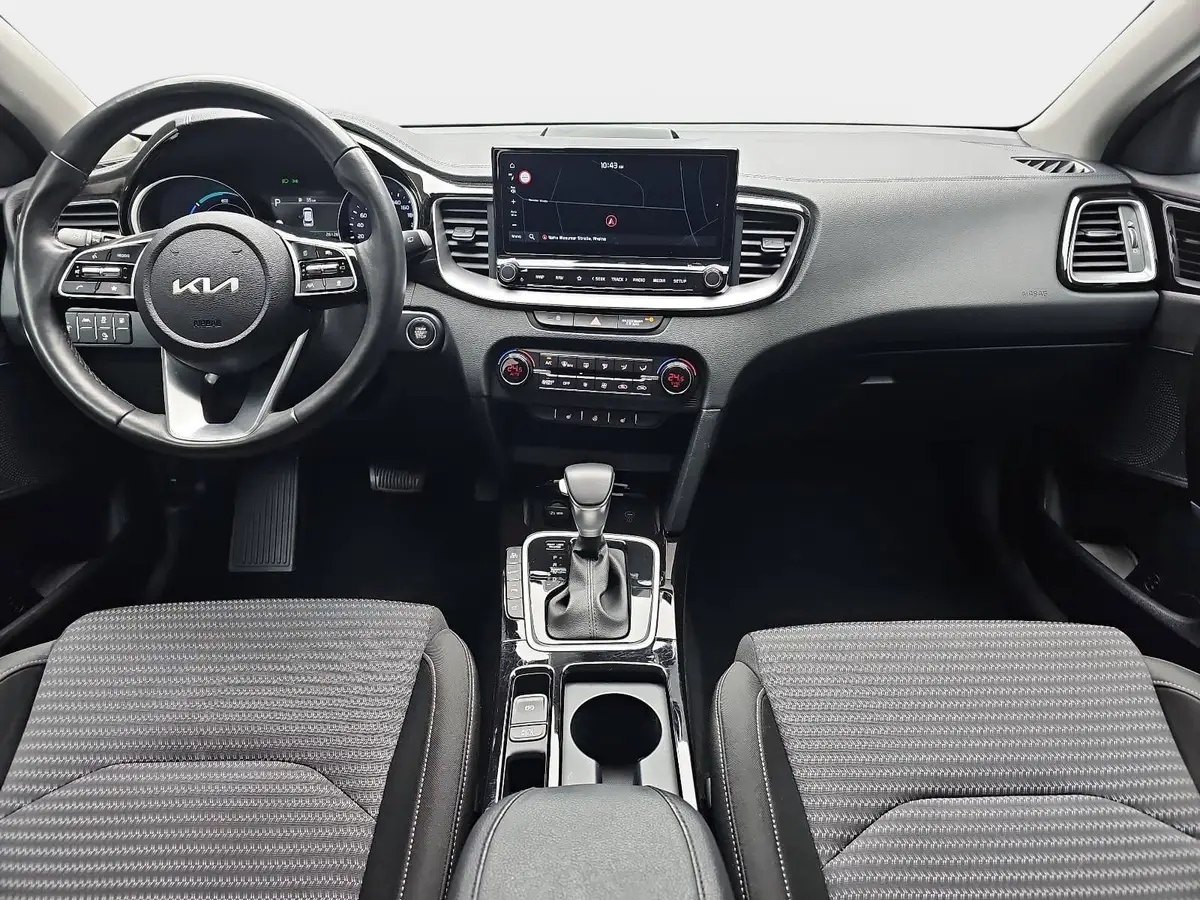 KIA CEED SW 1.6 GDI PLUG-IN-HYBRID VISION KOMFORT NAVI