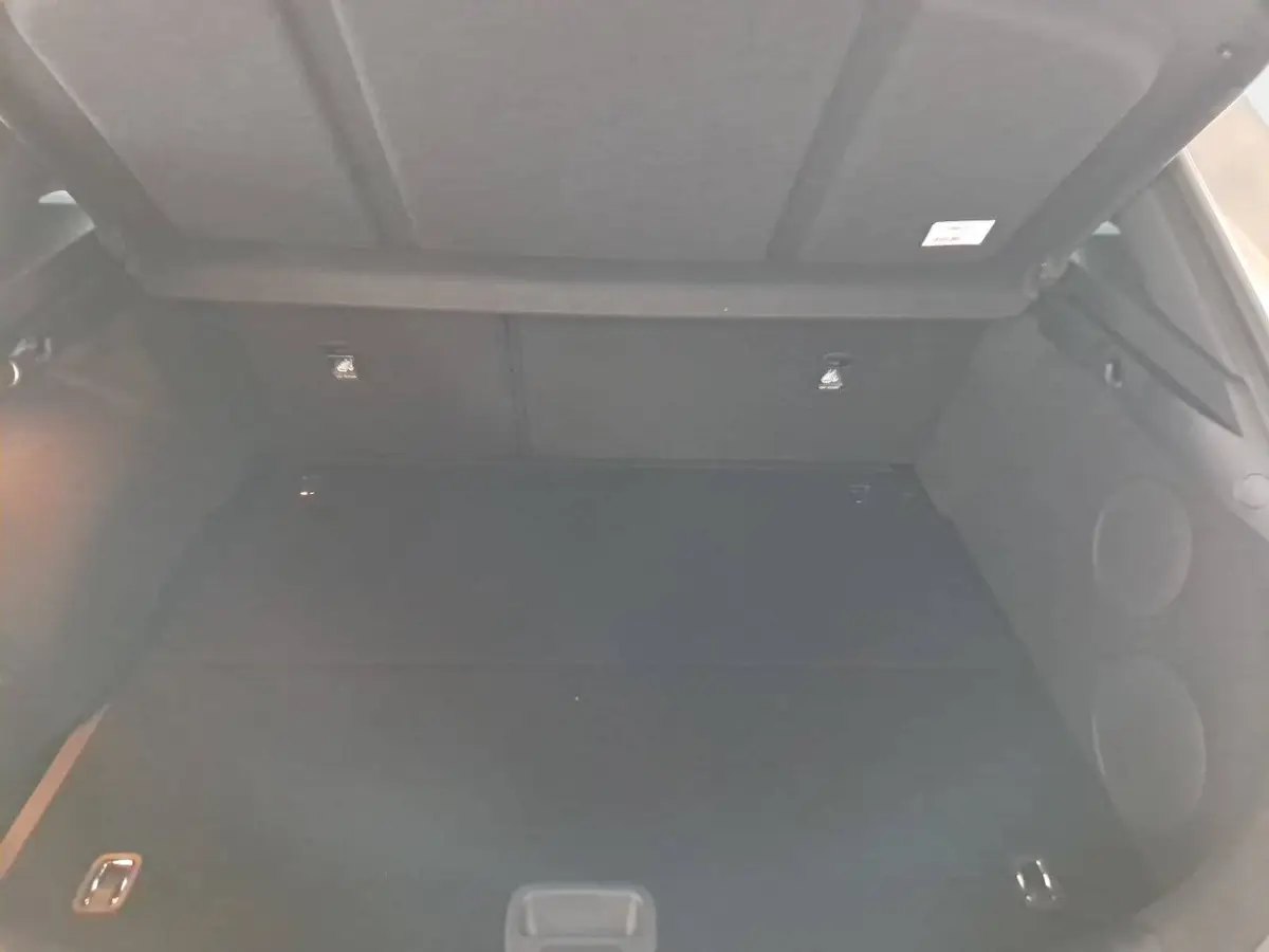 KIA XCEED 1.6 T-GDI 180 DCT SPIRIT MJ27 SOUND SITZ ADVANCED GLASDACH