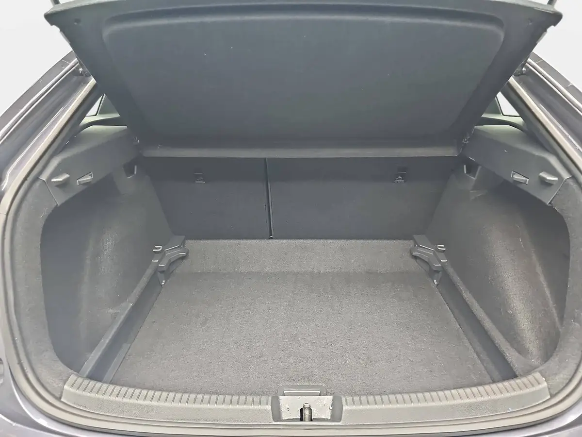 VW TAIGO 1.0 TSI GOAL NAVI LED ACC WINTER SICHT SPURP. P-A