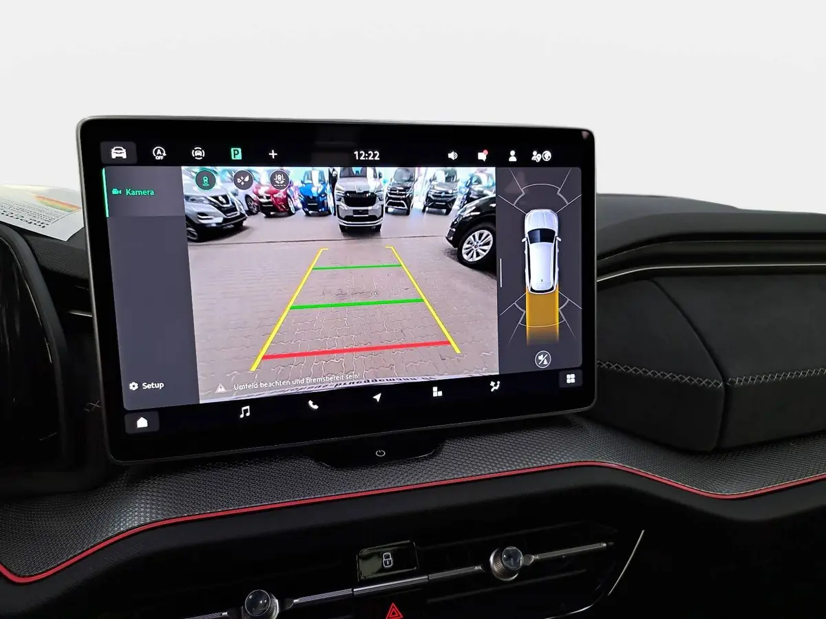 SKODA KODIAQ 1.5 TSI DSG SPORTLINE NAVI LED ACC PANO WINTER AHK