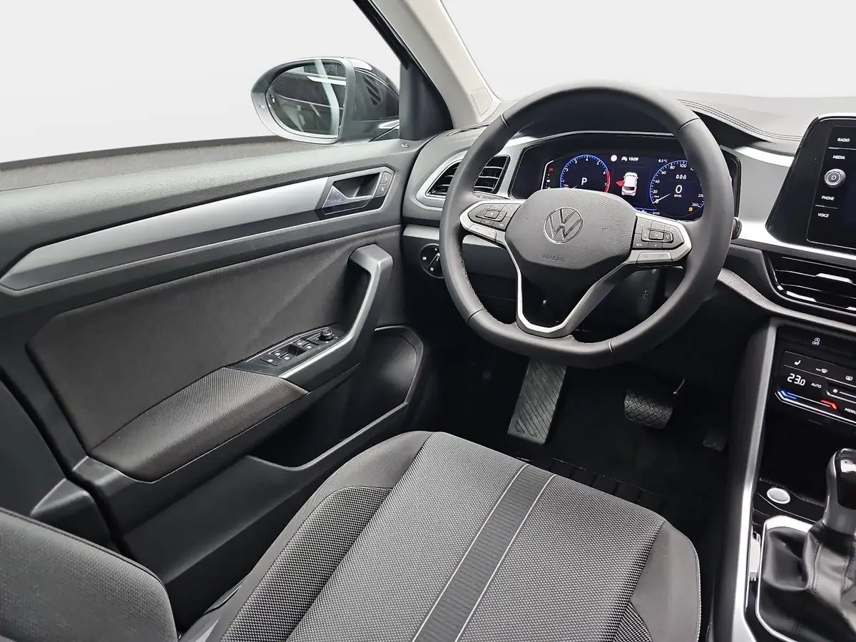 VW T-ROC 1.5 TSI DSG LIFE LED WINTER AHK