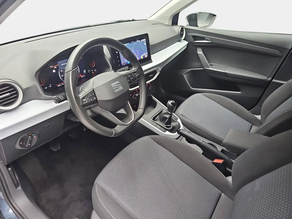 SEAT ARONA 1.0 TSI STYLE NAVI LED PDC LM16