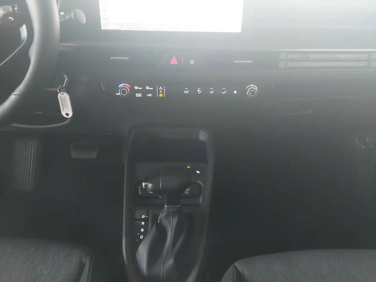 KIA STONIC 1.0 T-GDI 100 DCT VISION MJ26 SITZH. NAVI