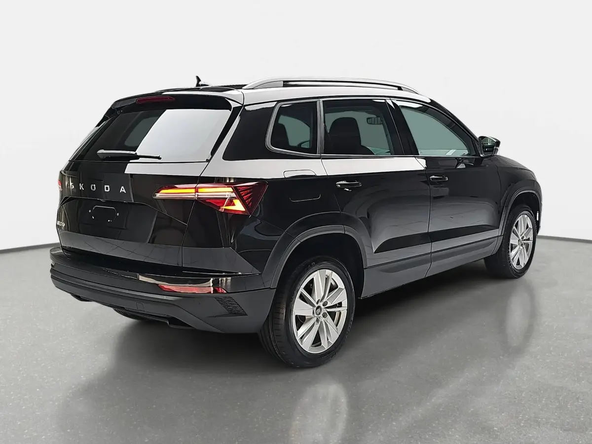 SKODA KAROQ 1.5 TSI DSG SELECTION NAVI LED ACC WINTER KAMERA A
