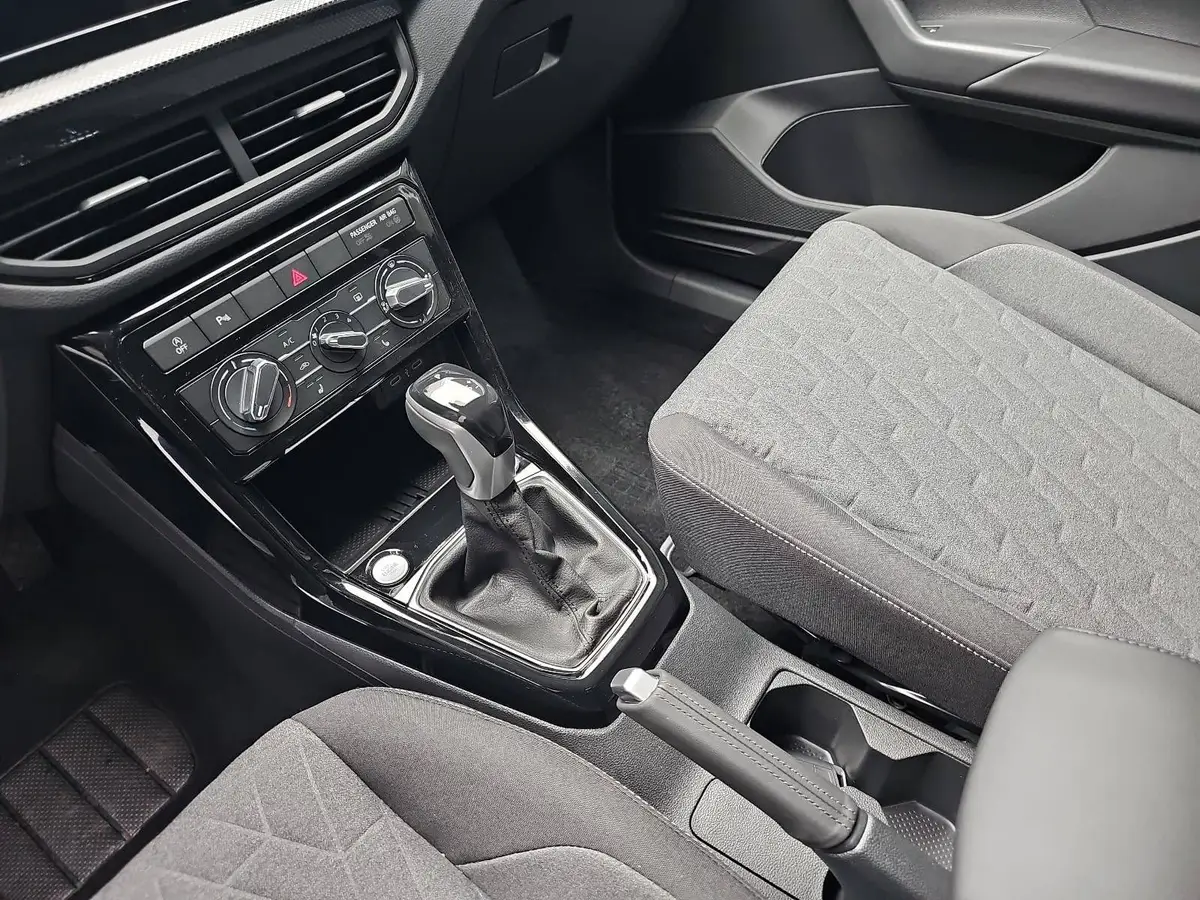 VW T-CROSS 1.0 TSI DSG LIFE LED APP-CONNECT LM