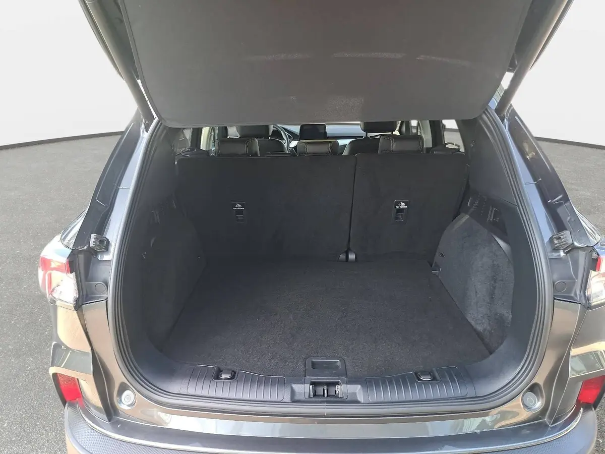 FORD KUGA 2.0 ECOBLUE AUTO. ALLRAD TITANIUM X WINTER NAVI ADAPTIV-LED B&O LM18 AHK