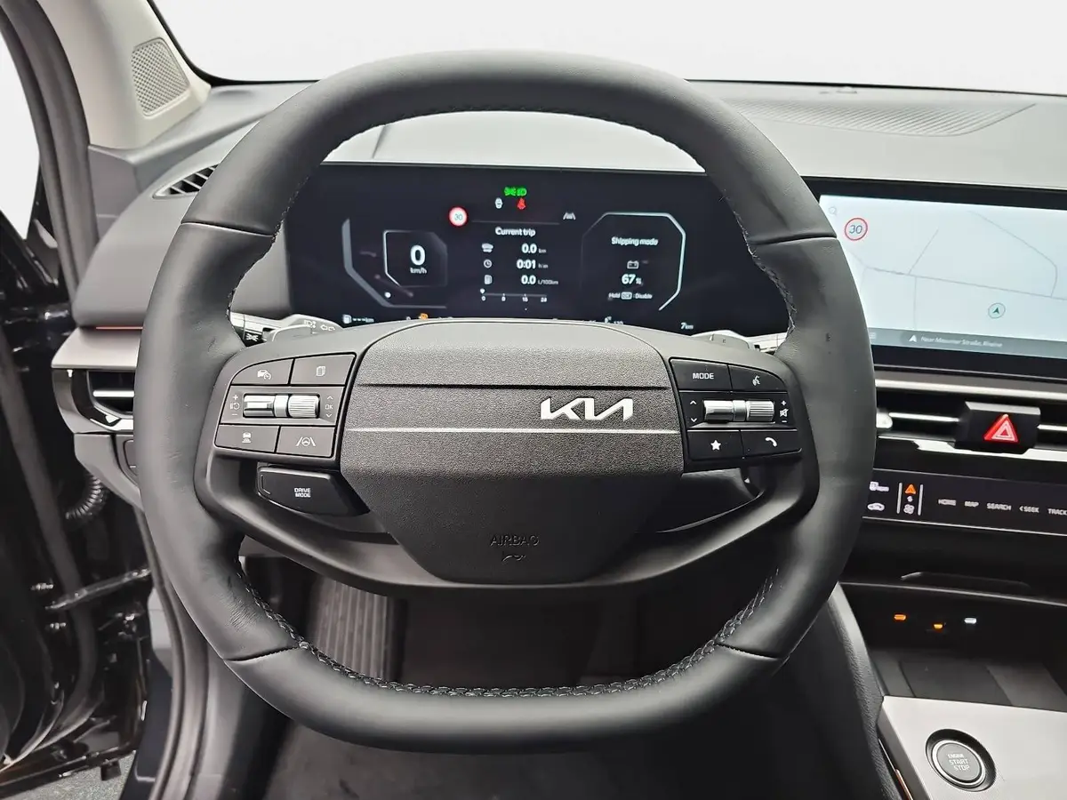 KIA SPORTAGE 1.6 T-GDI 150 2WD DCT SPIRIT MJ26 GLASDACH DRIVEWISE SOUND