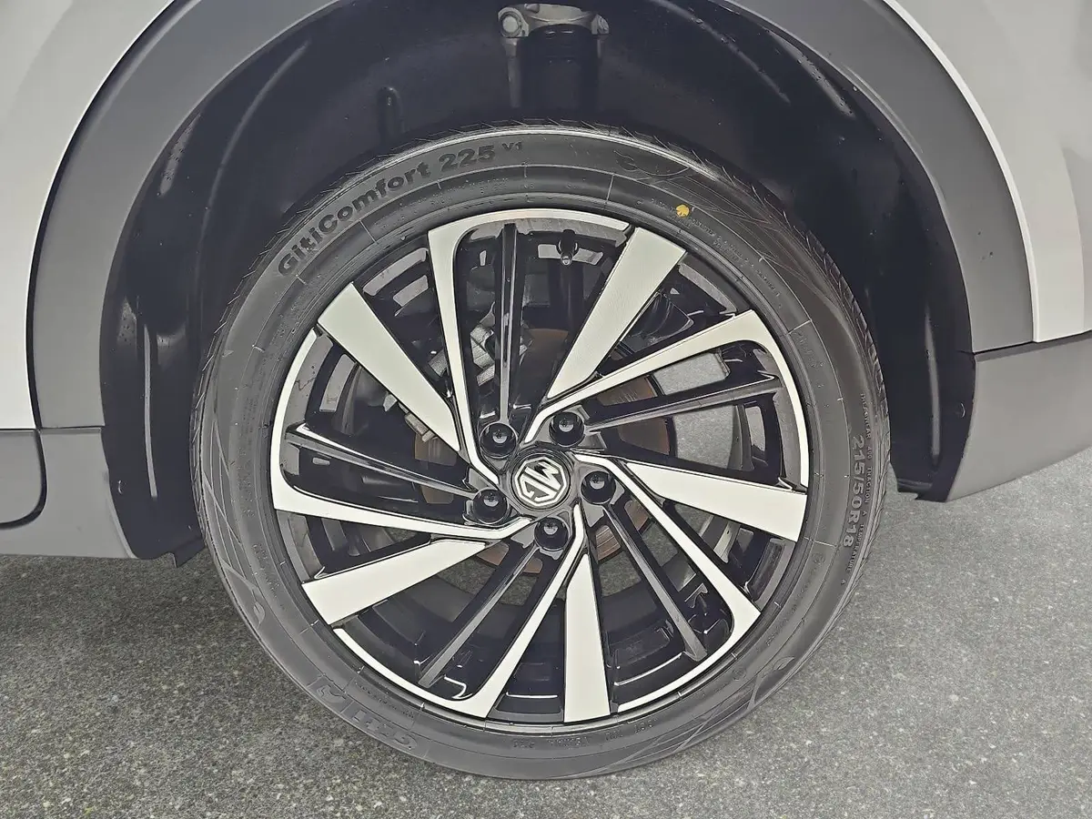 MG ZS 1.5 HYBRID+ MY25.5 LUXURY NAVI LM18 KEYLESS-ENTRY 360-GRAD-KAMERA