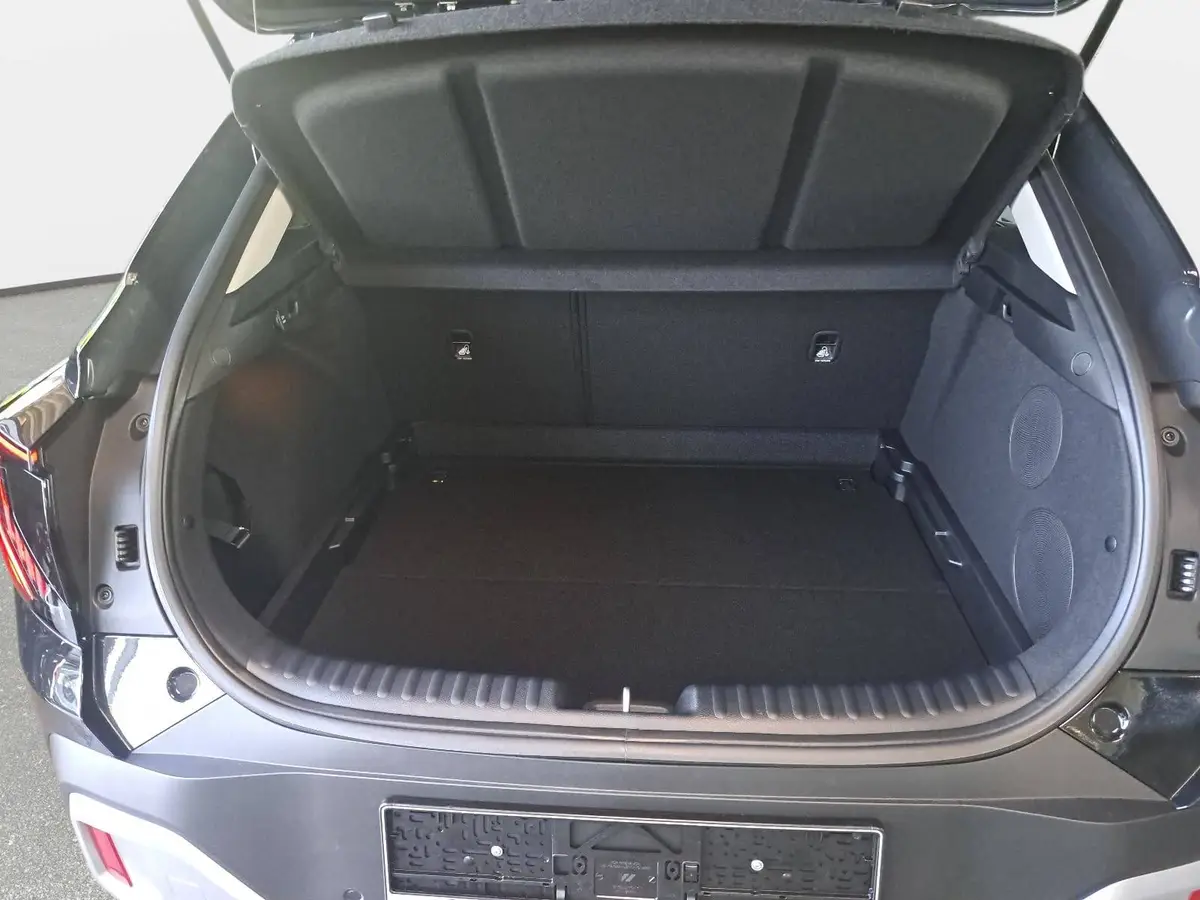 KIA XCEED 1.6 T-GDI 150 DCT SPIRIT MJ27 SOUND