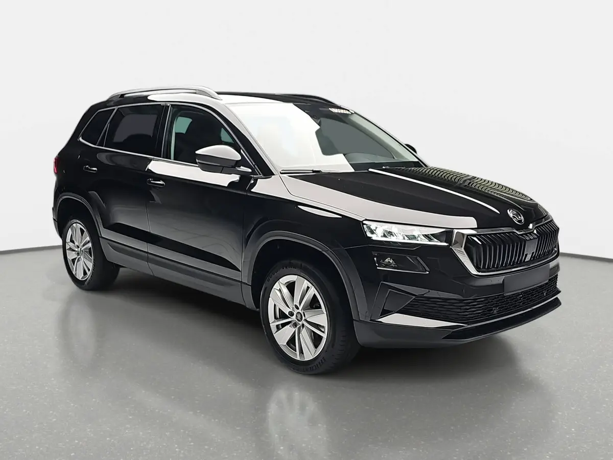 SKODA KAROQ 1.5 TSI DSG SELECTION NAVI LED ACC WINTER KAMERA A