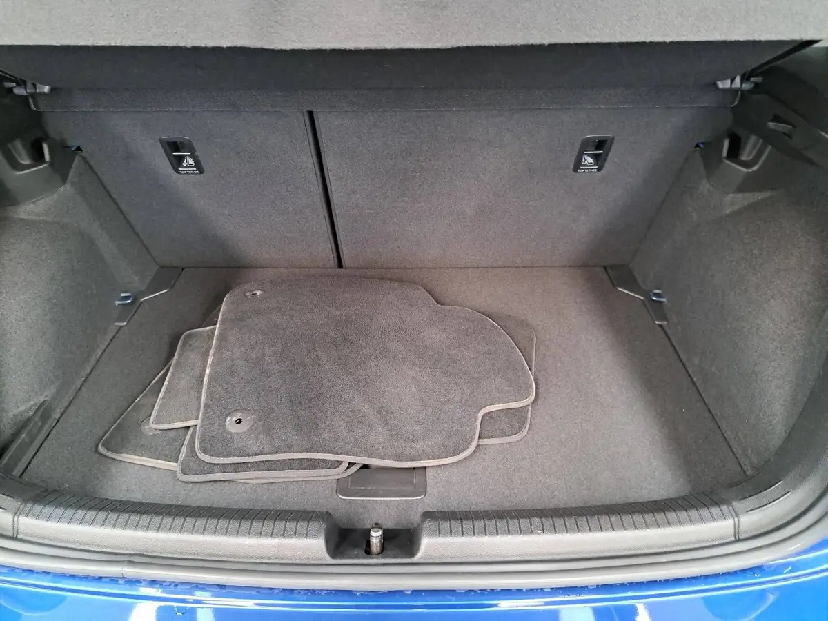 VW POLO 1.0 TSI LIFE LED KLIMA APP-CONNECT SICHT PDC KAMER