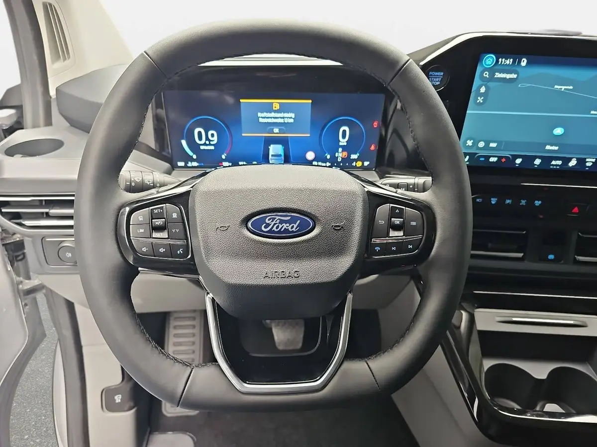 FORD TOURNEO CUSTOM 2.0 ECOBLUE AUTO. L1 TITANIUM X NAVI LED AHK