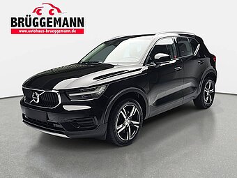 VOLVO XC40 T4 2WD Auto. Momentum Pro Navi LED Leder Winter P-