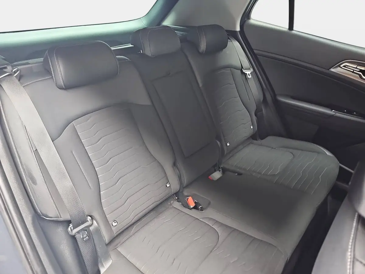 KIA SPORTAGE 1.6 T-GDI 150 VISION KOMFORT NAVI LED