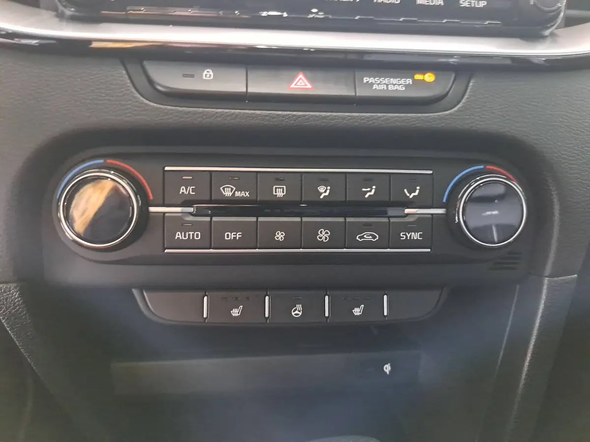 KIA XCEED 1.6 T-GDI 150 DCT GT-LINE MJ26 LEDER GLASDACH