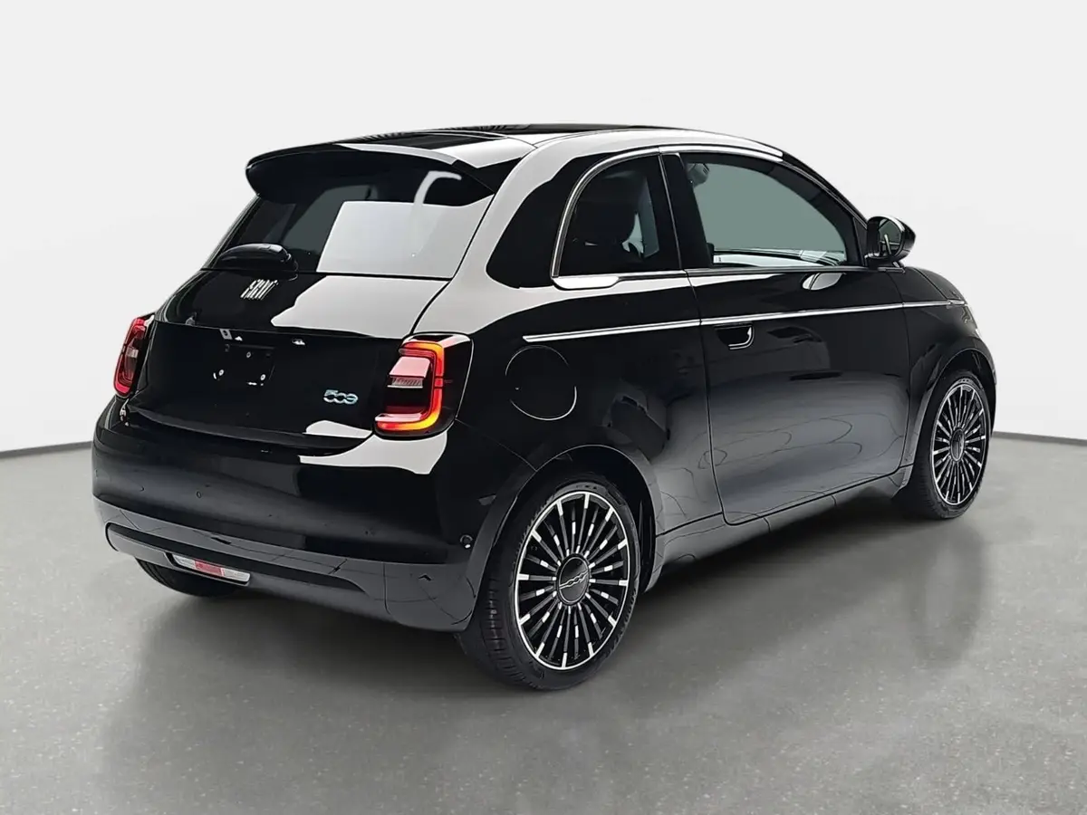 FIAT 500E ELEKTRO 42 KWH LA PRIMA
