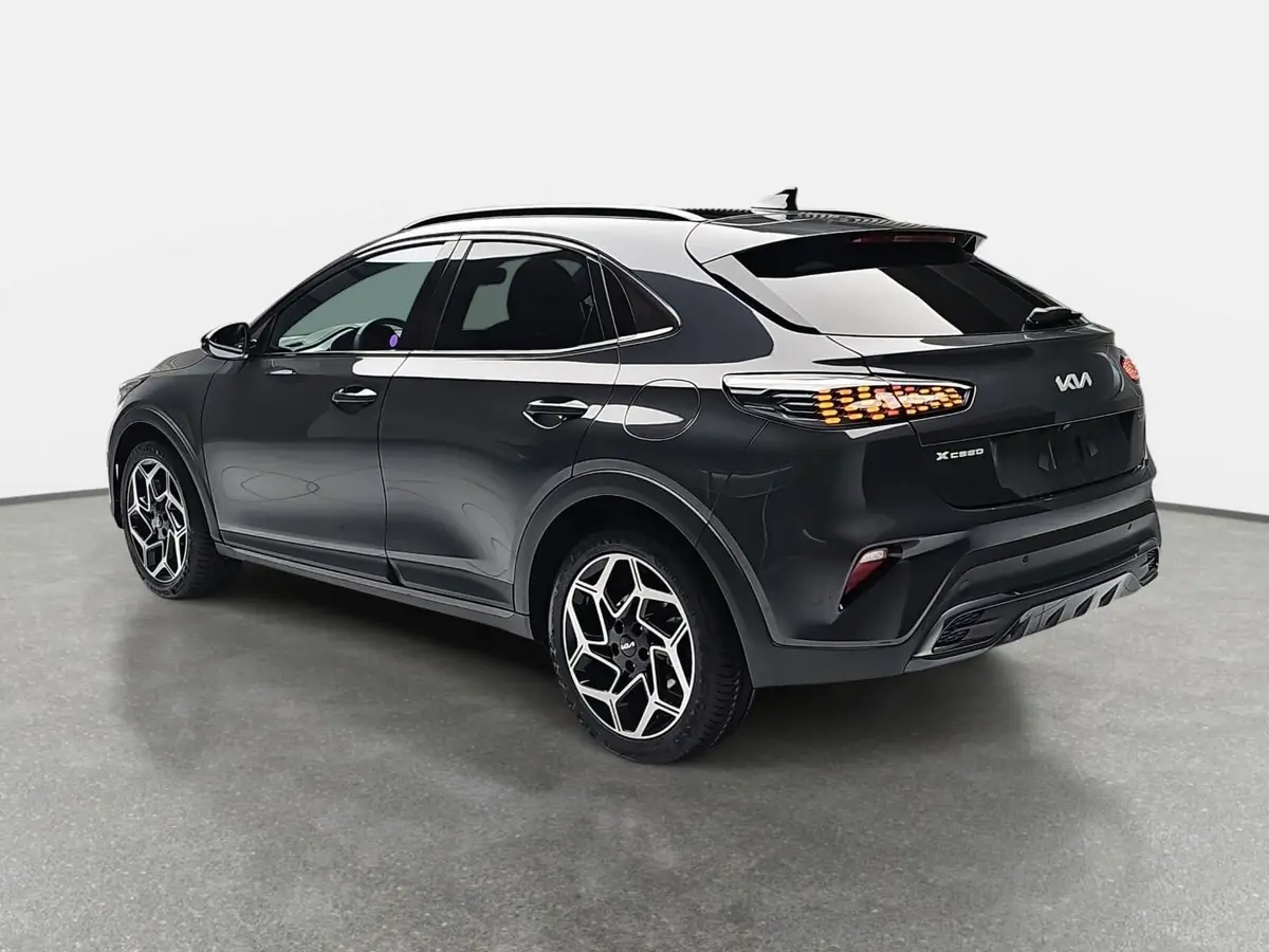 KIA XCEED 1.6 T-GDI 150 DCT GT-LINE MJ26 LEDER GLASDACH
