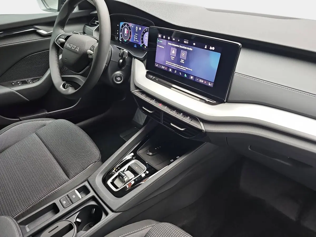 SKODA OCTAVIA COMBI 1.5 TSI DSG 130 JAHRE KLIMAAUTO LED SMARTLINK KAME