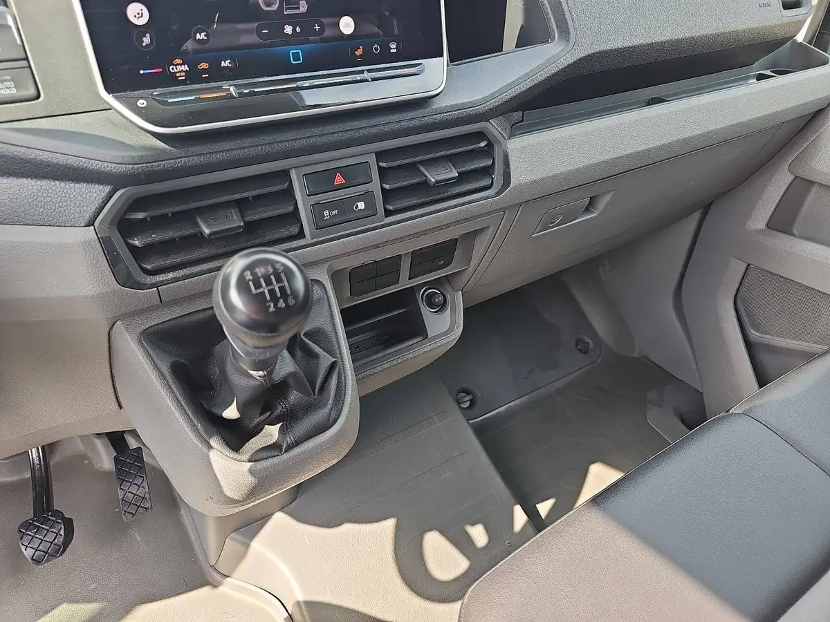 VW CRAFTER 35 TDI L3H3 FWD KLIMA 3-SITZE PDC