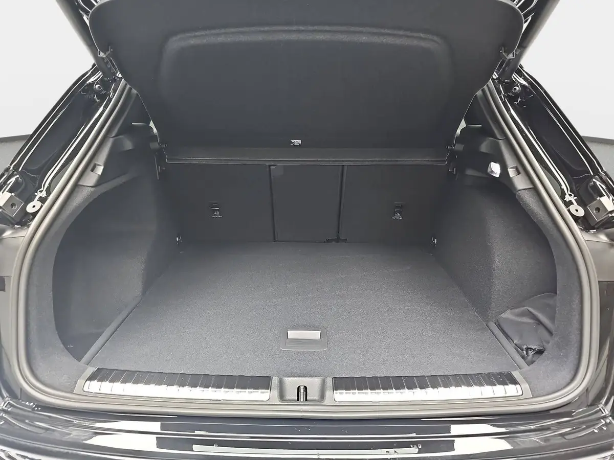 AUDI Q3 TDI S-TRONIC S-LINE NAVI LED-PLUS PANO