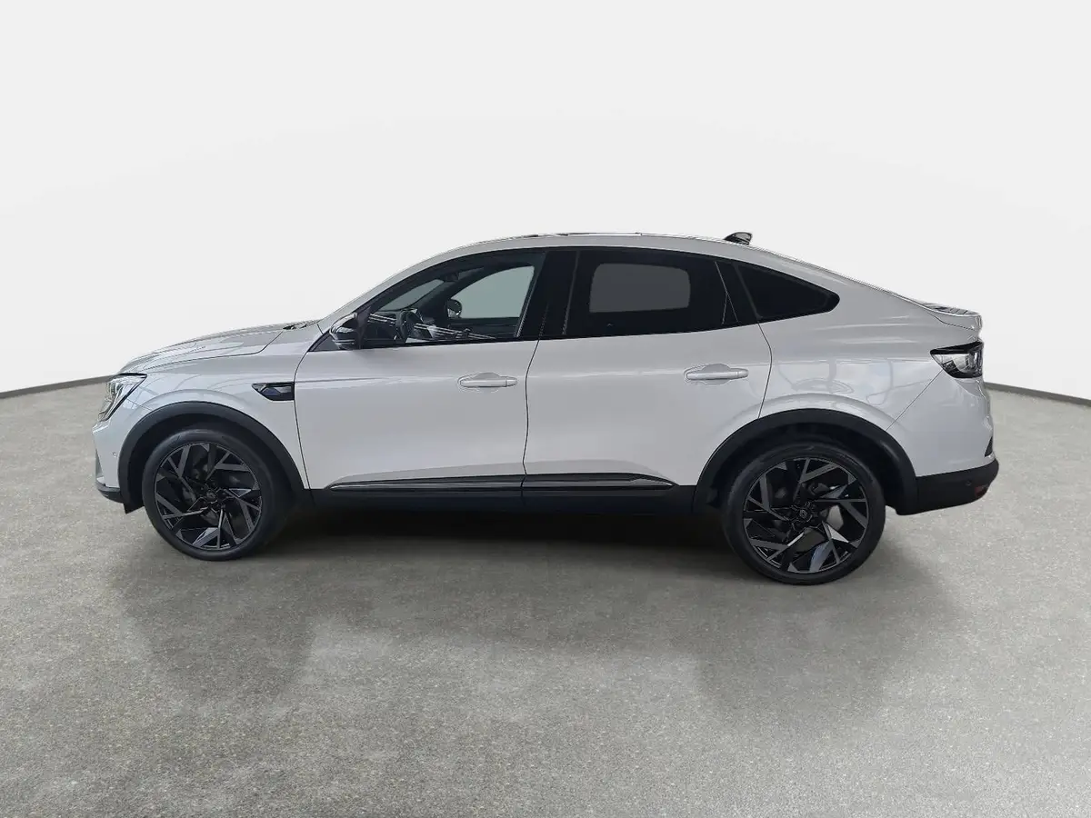 RENAULT ARKANA 1.6 E-TECH AUTO. HYBRID ESPRIT ALPINE PANO LED