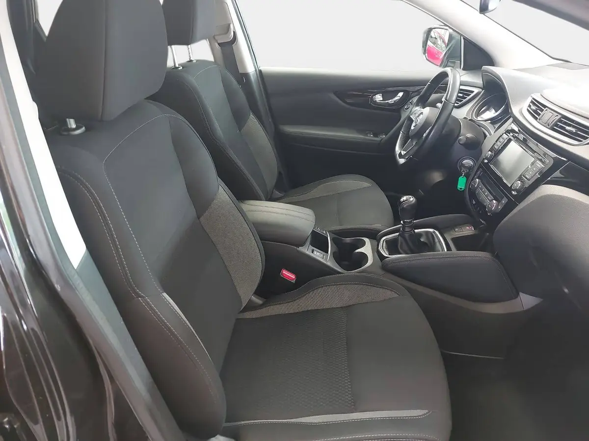 NISSAN QASHQAI 1.3 DIG-T 4X2