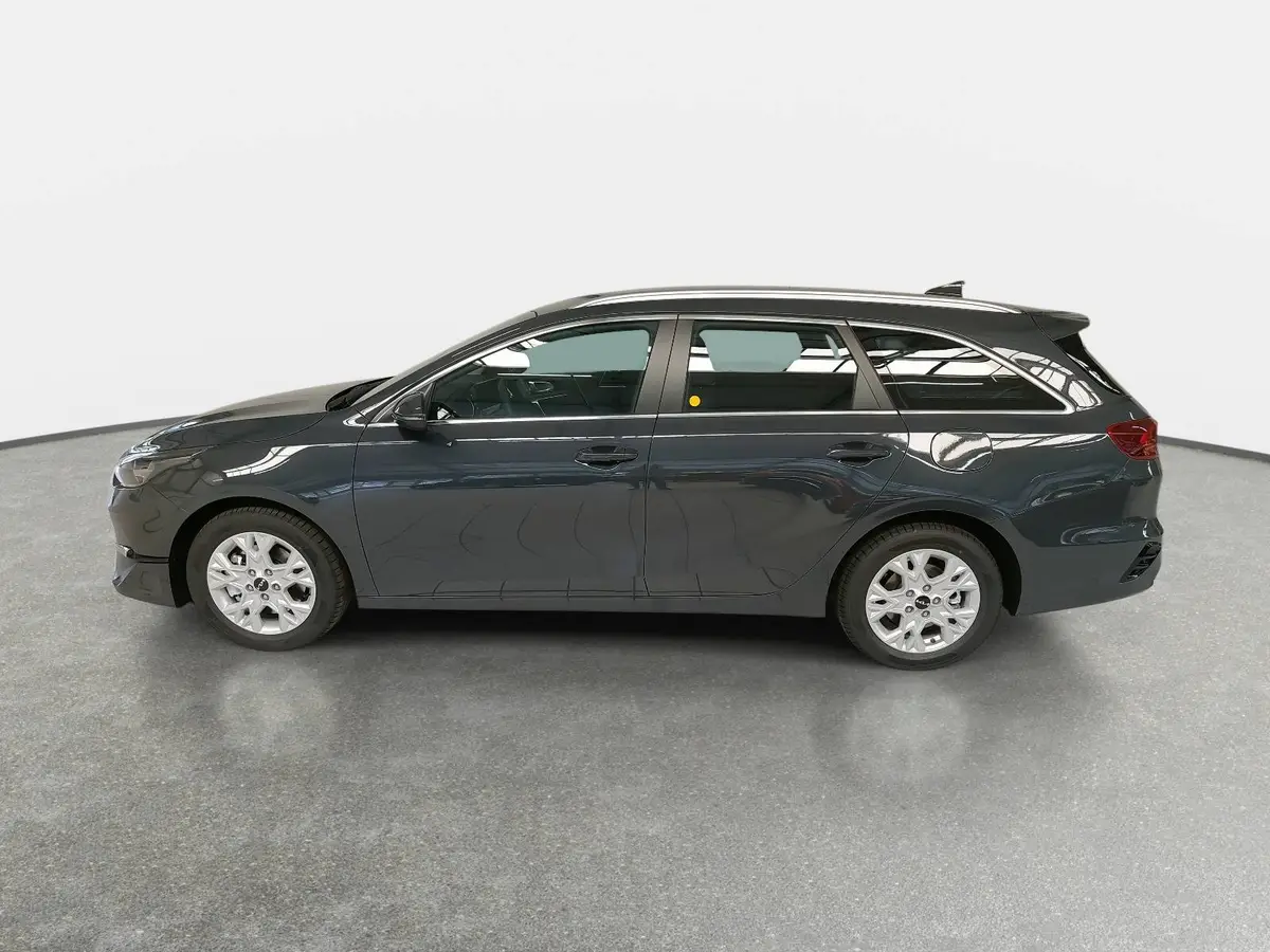 KIA CEED SW 1.5 T-GDI 48V DCT7 ULTIMATE EDITION