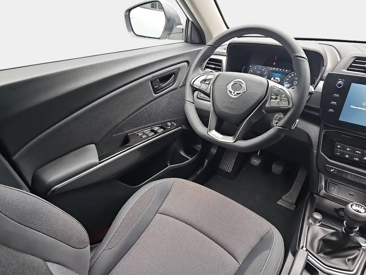 KGM TIVOLI 1.5 T-GDI 2WD ESSENTIAL