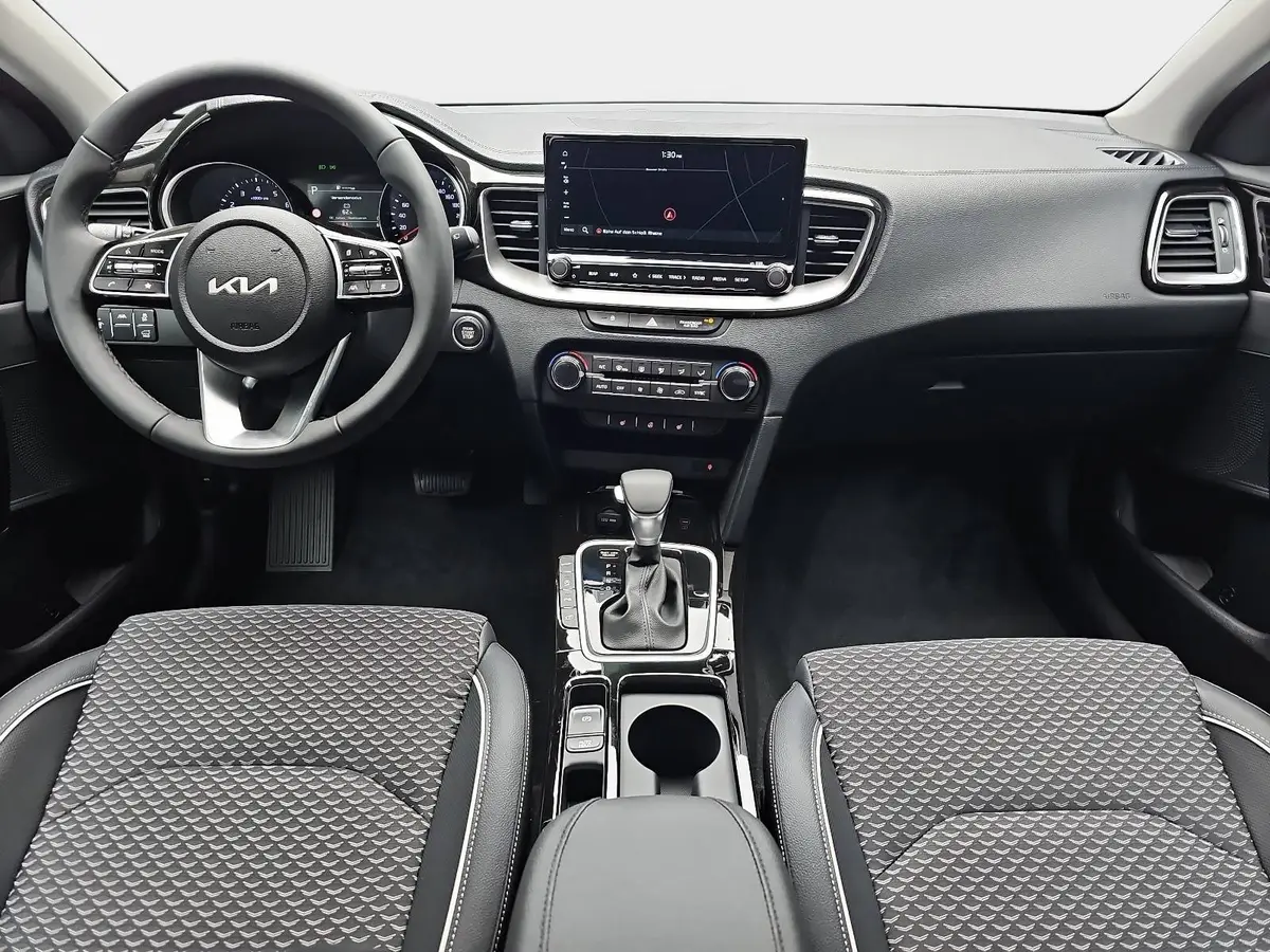 KIA XCEED 1.6 T-GDI 150 DCT SPIRIT MJ26 XCLUSIVE