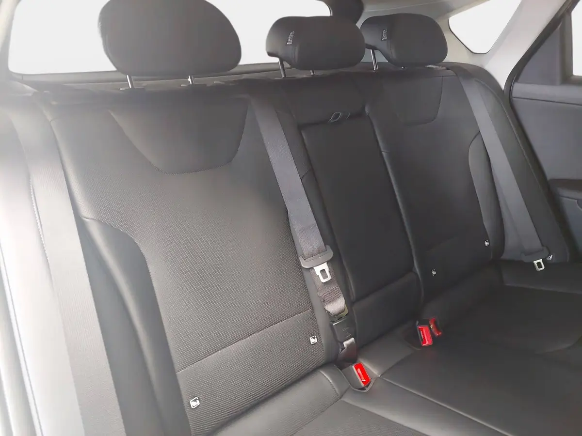 KIA K4 1.6 T-GDI 150 PS DCT7 SPIRIT MJ26 DRIVEWISE-PARK SOUND