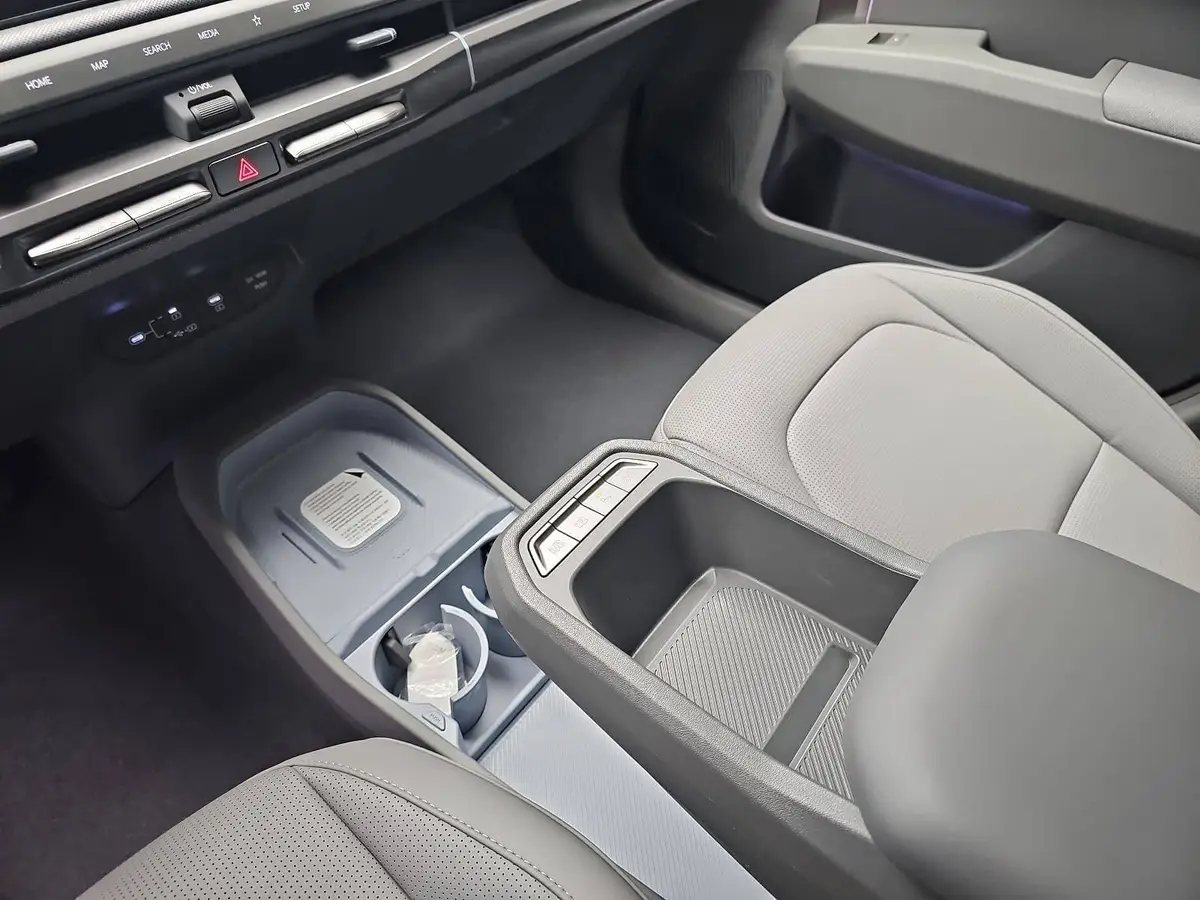 KIA EV3 58.3 KWH EARTH MJ26 WINTER-CONNECT BUSINESS UPGRADE DRIVEWISE-PARK