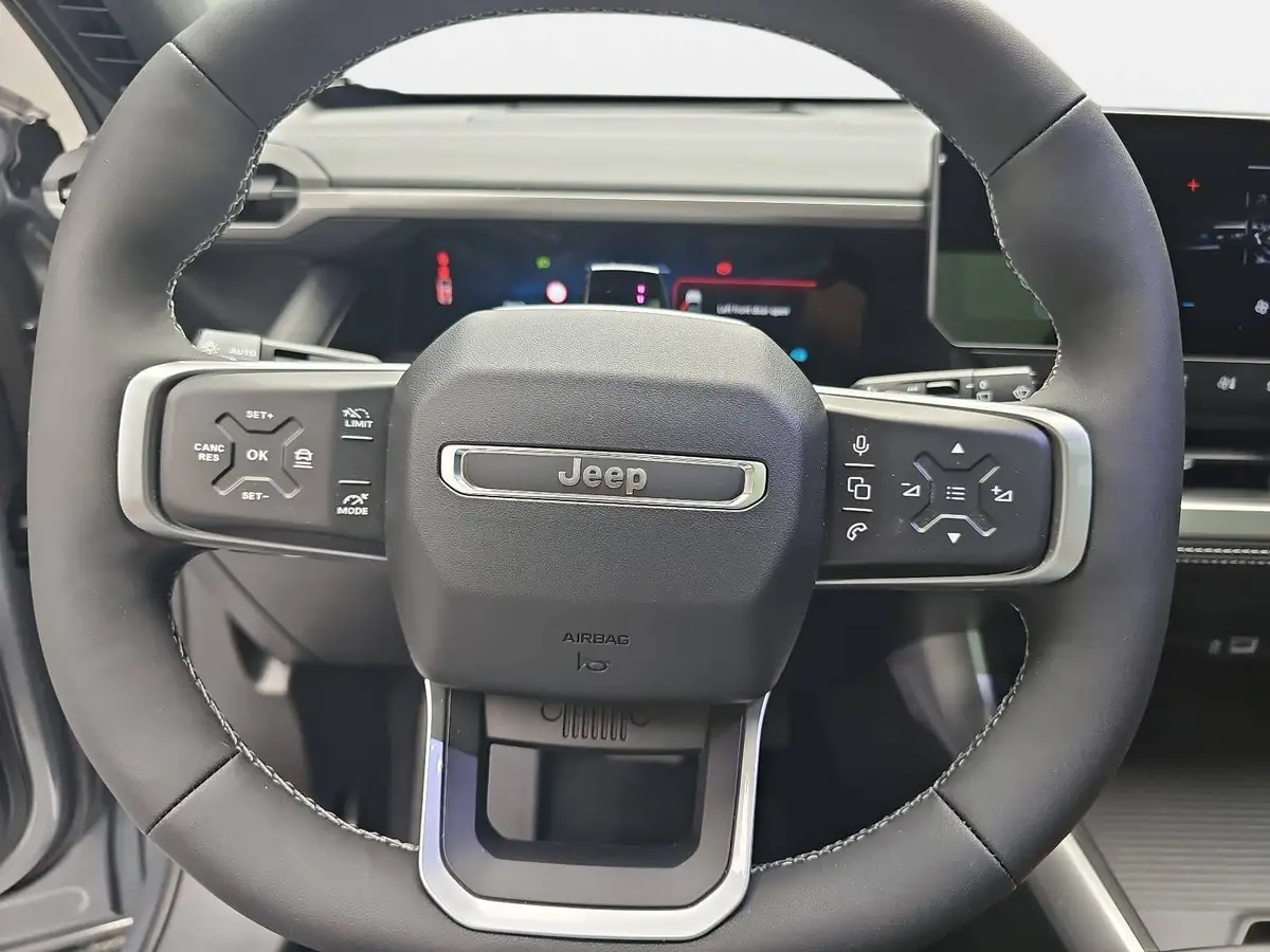 JEEP COMPASS 1.6 PLUG-IN HYBRID DCT SUMMIT MJ26 PREMIUM-PAKET, SICHERHEITS-PAKET