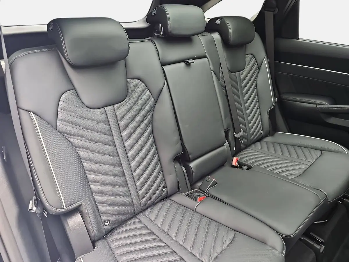 KIA SORENTO 2.2 CRDI AWD DCT8 PLATINUM MJ26 LEDER NAPPA PREMIUM GLASDACH AHK