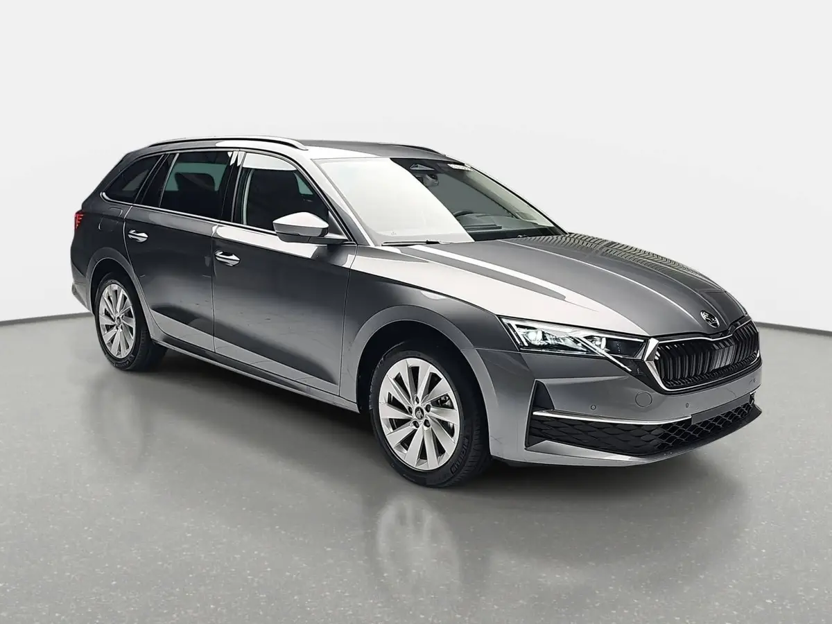 SKODA OCTAVIA COMBI 2.0 TDI DSG SELECTION AHK LM KAMERA