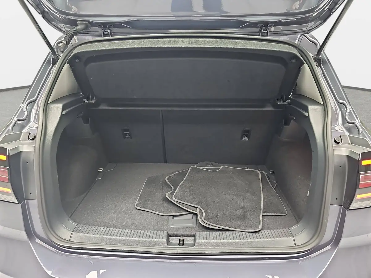 VW T-CROSS 1.0 TSI LIFE NAVI ACC PDC KAMERA LM