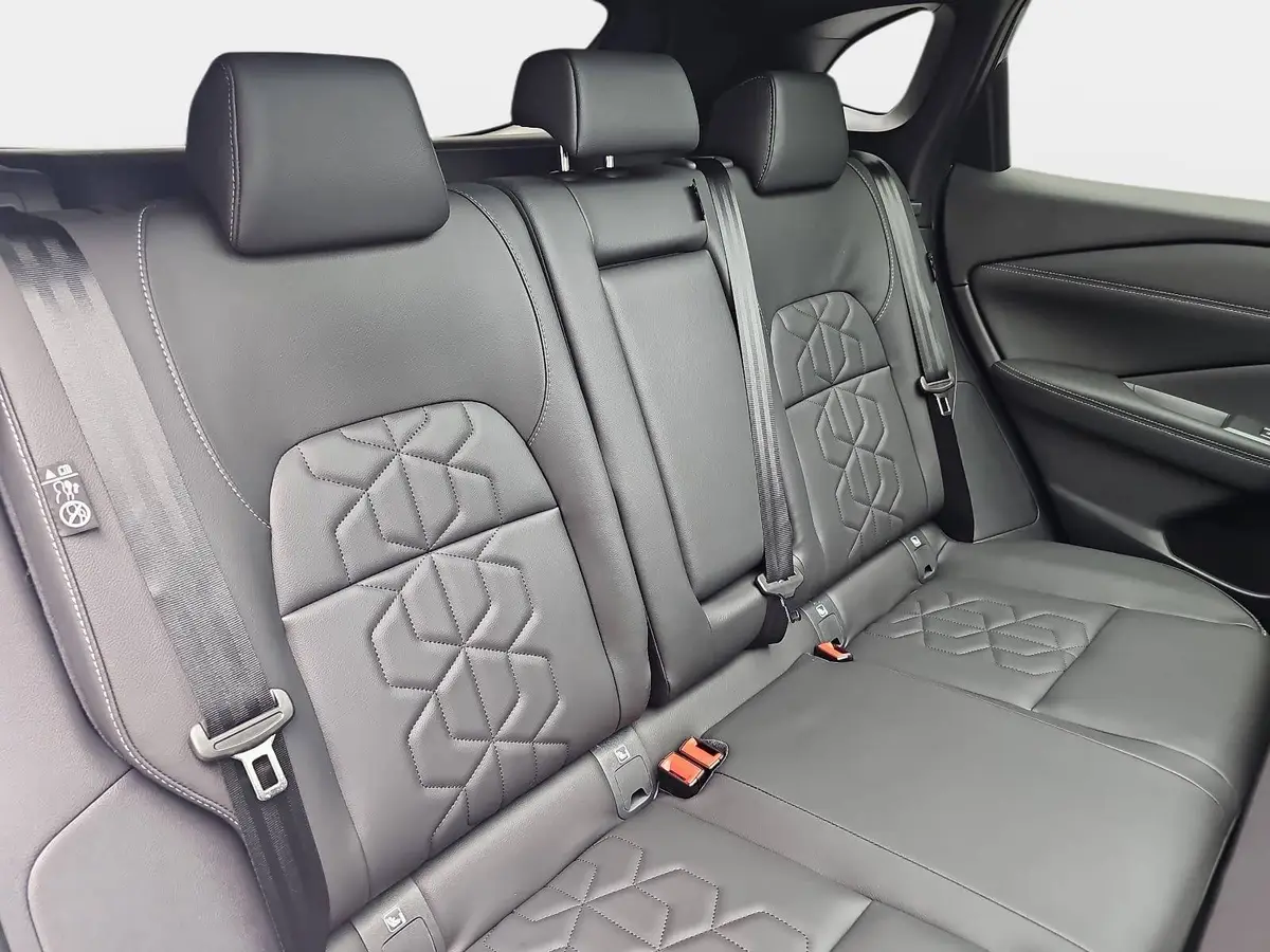 NISSAN QASHQAI 1.3 DIG-T X-TRONIC TEKNA NAVI LED