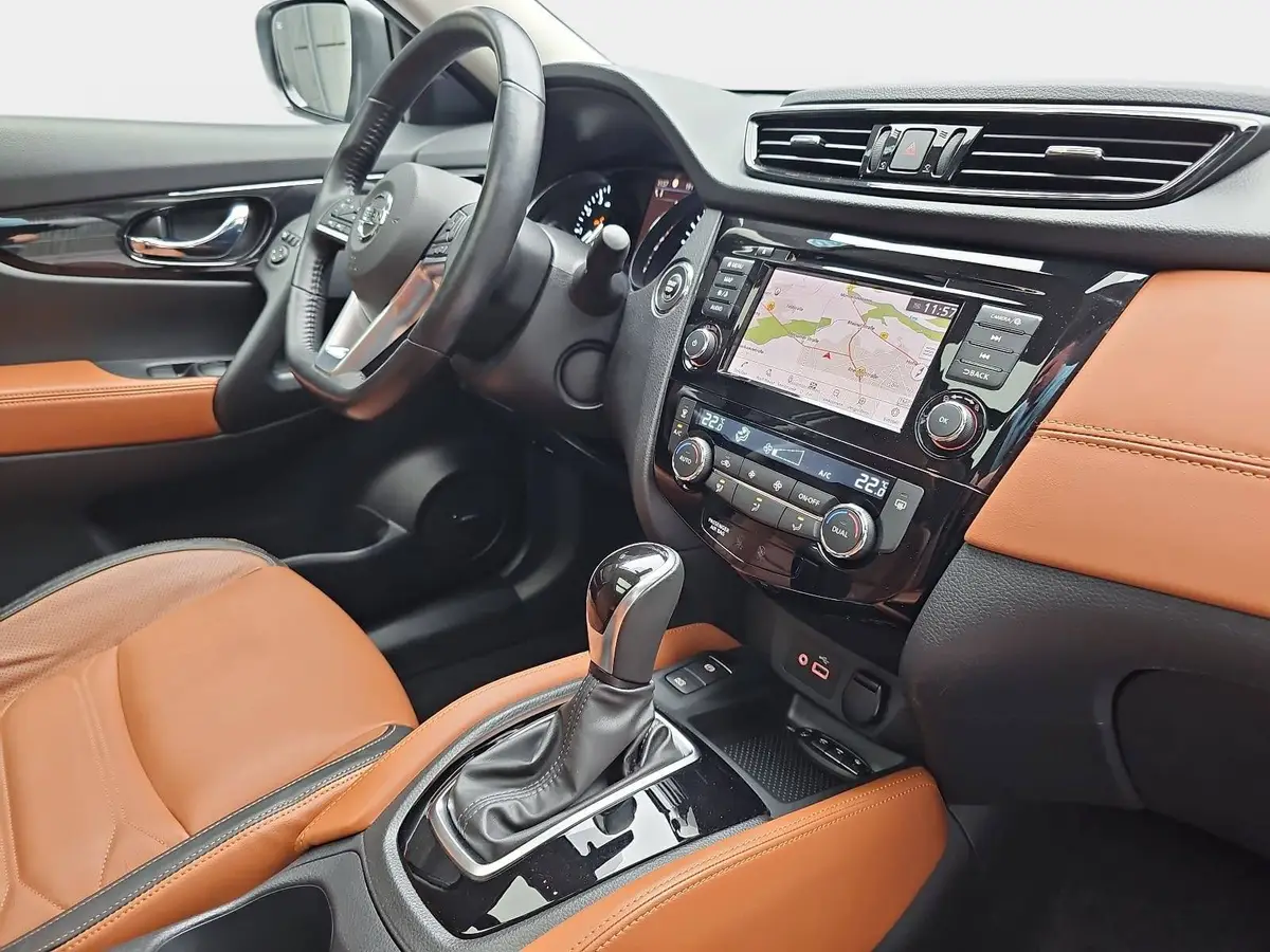 NISSAN X-TRAIL 1.3 DIG-T DCT AUTO. TEKNA TAN-LEDER 19-ZOLL