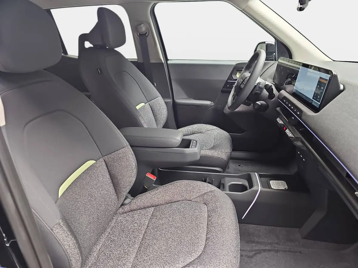 KIA EV2 42.2 KWH EARTH MJ27 WINTER-CONNECT 22KW-AC TECHN DRIVEWISE-PARK DESIGN